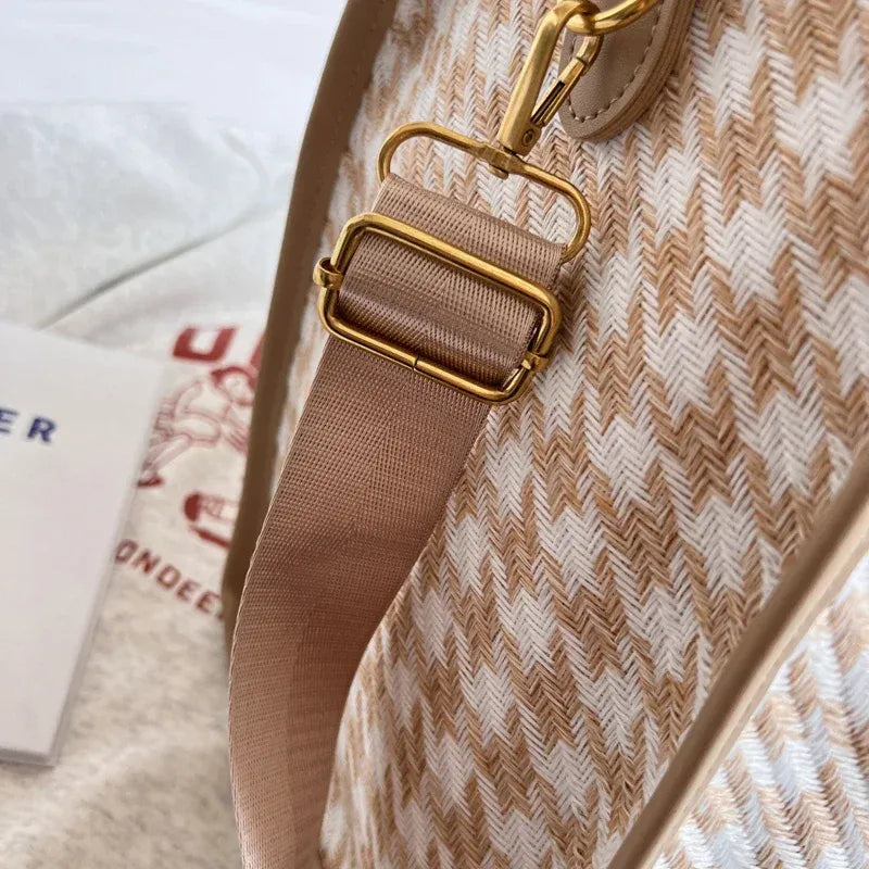 Elegant Sports Gym & Travel Duffle Bag