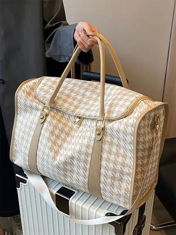 Elegant Sports Gym & Travel Duffle Bag