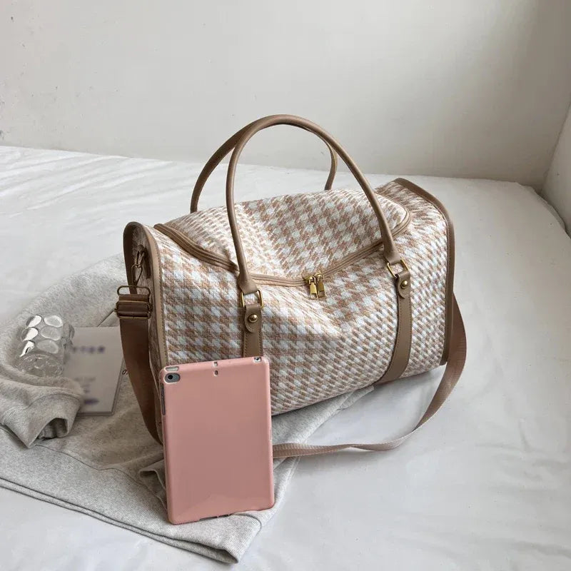 Elegant Sports Gym & Travel Duffle Bag