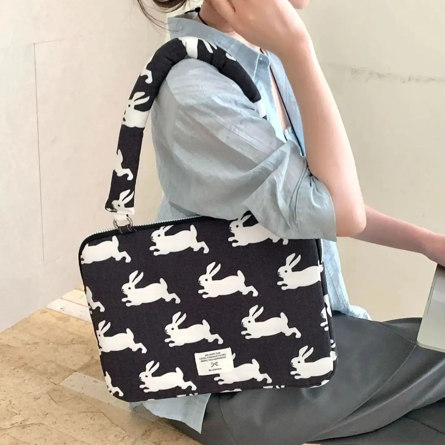 Korean 13.3"-15" Style Laptop Sleeve