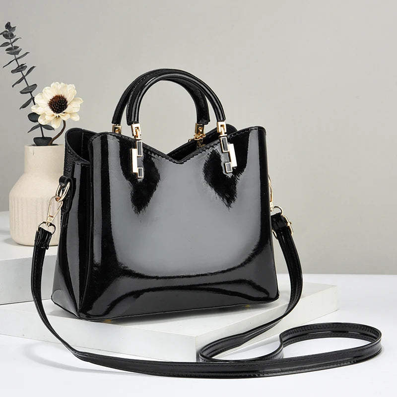 Versatile Casual Shoulder Bag-Crocodile Embossed PU Leather