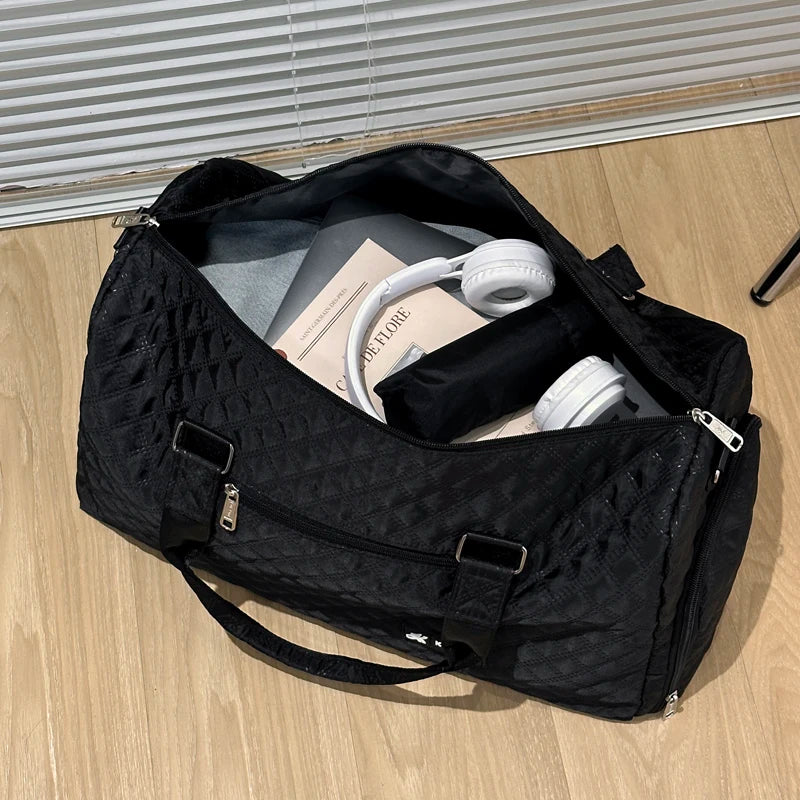 Portable Shoulder Travel Duffle Bag – Foldable Storage Bag