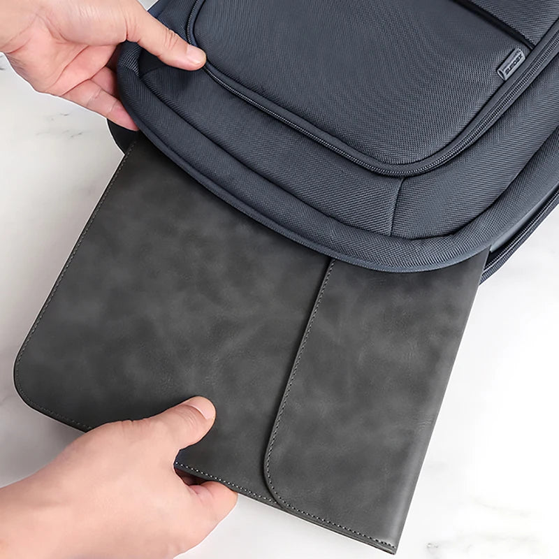 Premium Laptop Case for MacBook & Windows – Stylish Travel-Friendly Bag