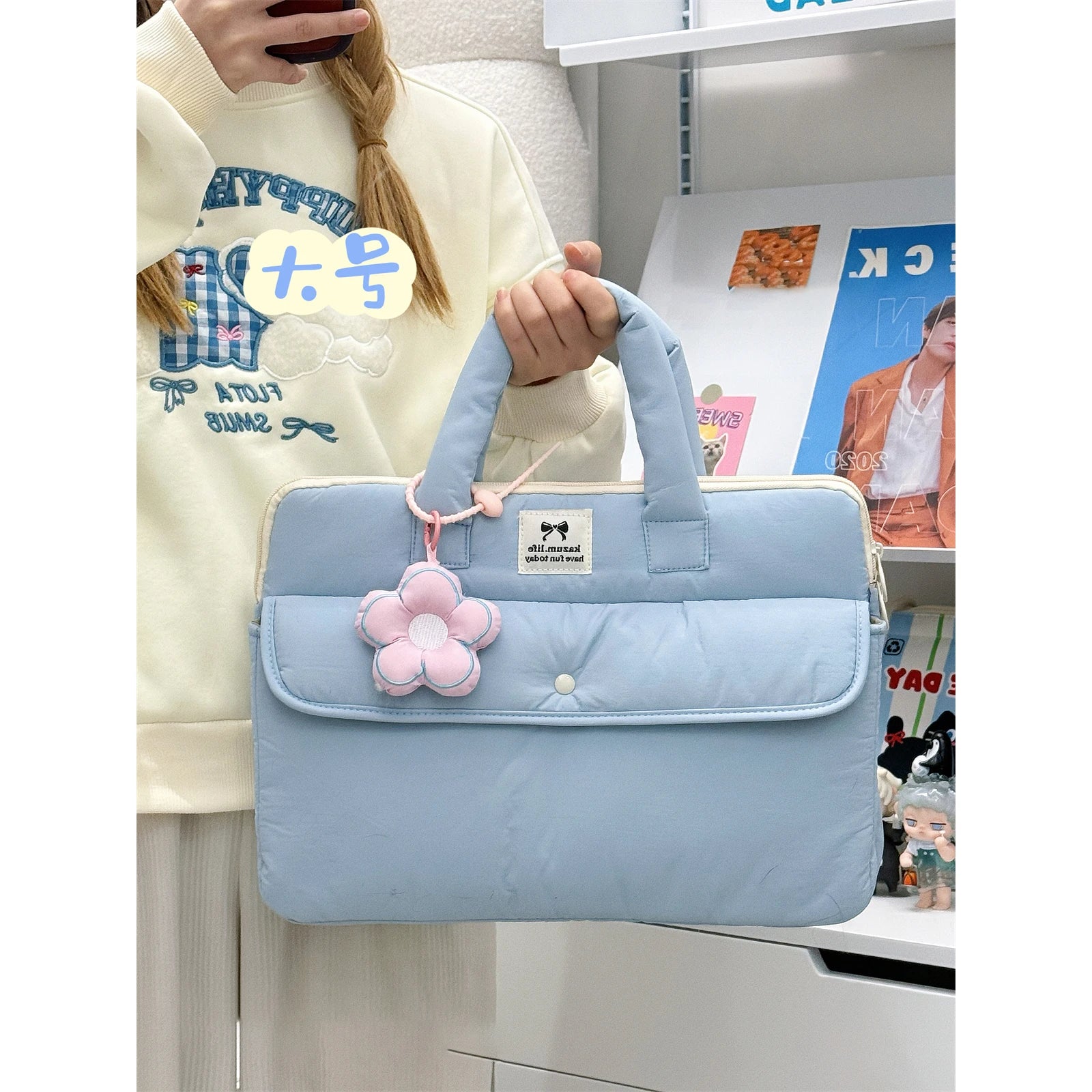 Stylish Laptop Pouch for Girls – 13 to 15.6 Inch