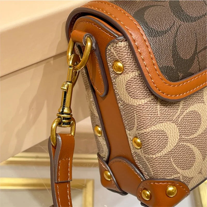 High-End Portable Handbag-Chic Box Crossbody Bag
