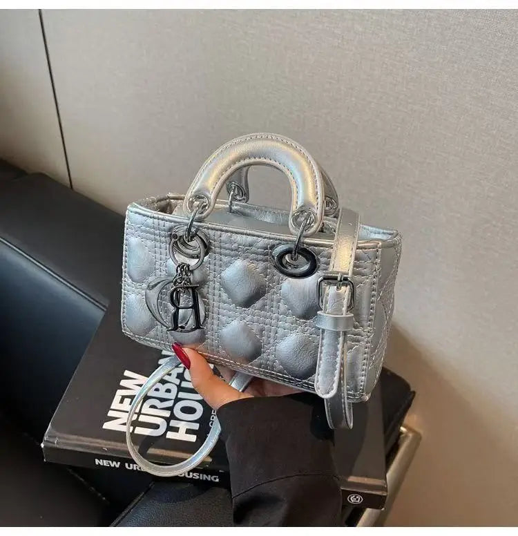 Elegant Designer Leather Clutch – Golden Hardware, Timeless Style