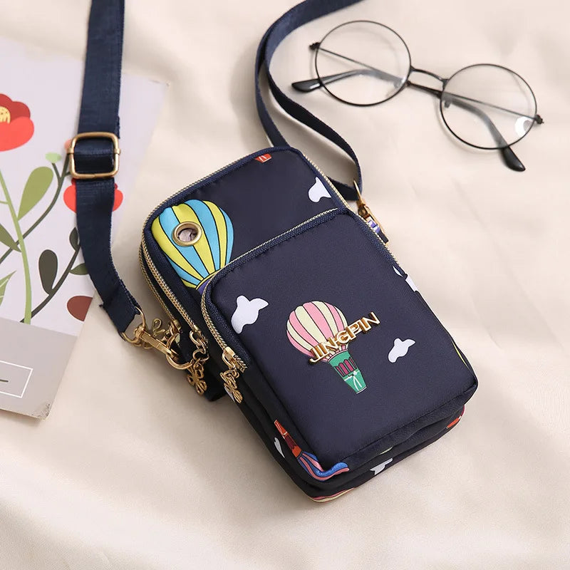 Mini Messenger Purse – Water-Resistant Nylon Crossbody for Shopping or Gym