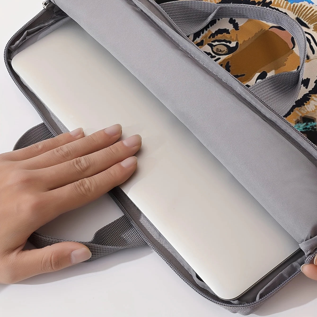 Tiger Pattern Laptop Bag & Briefcase Set – 14 Inch Stylish Laptop Case