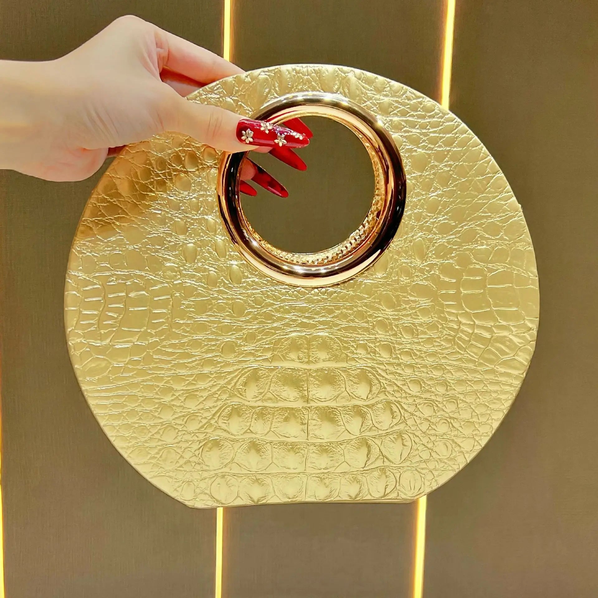 Fashion Alligator Pattern Clutch