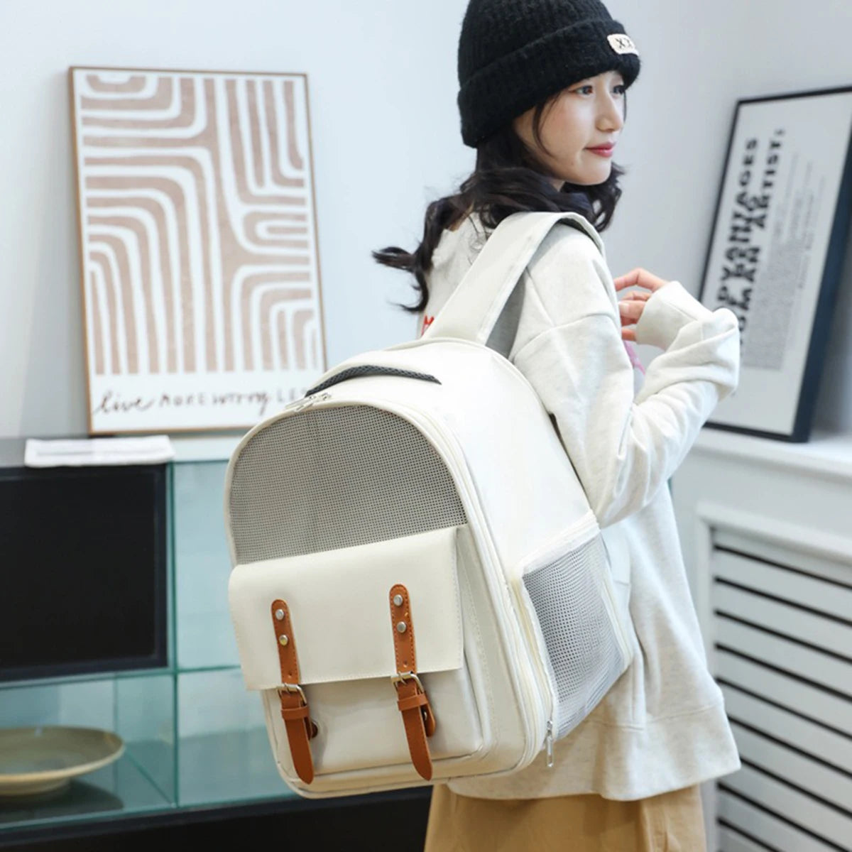 Lightweight Cat Carrier – Oxford & Mesh Backpack with Comfortable Straps