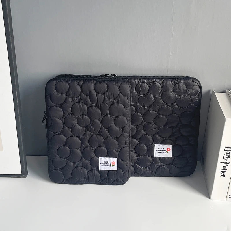 Cute Flower Laptop Sleeve – Protective Bag for MacBook for 11–15.6 Inch