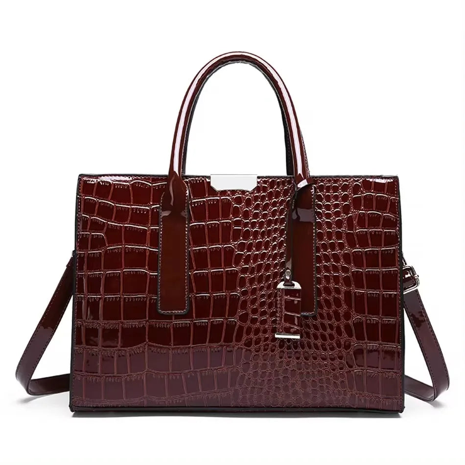 Elegant Shoulder Bag – 3-Layer Alligator Leather Messenger