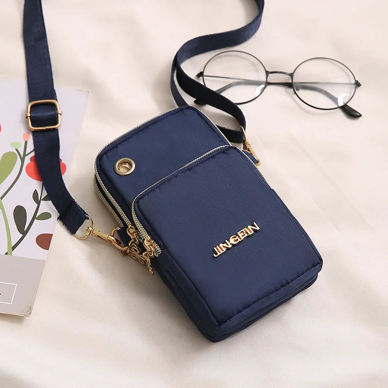 Mini Messenger Purse – Water-Resistant Nylon Crossbody for Shopping or Gym