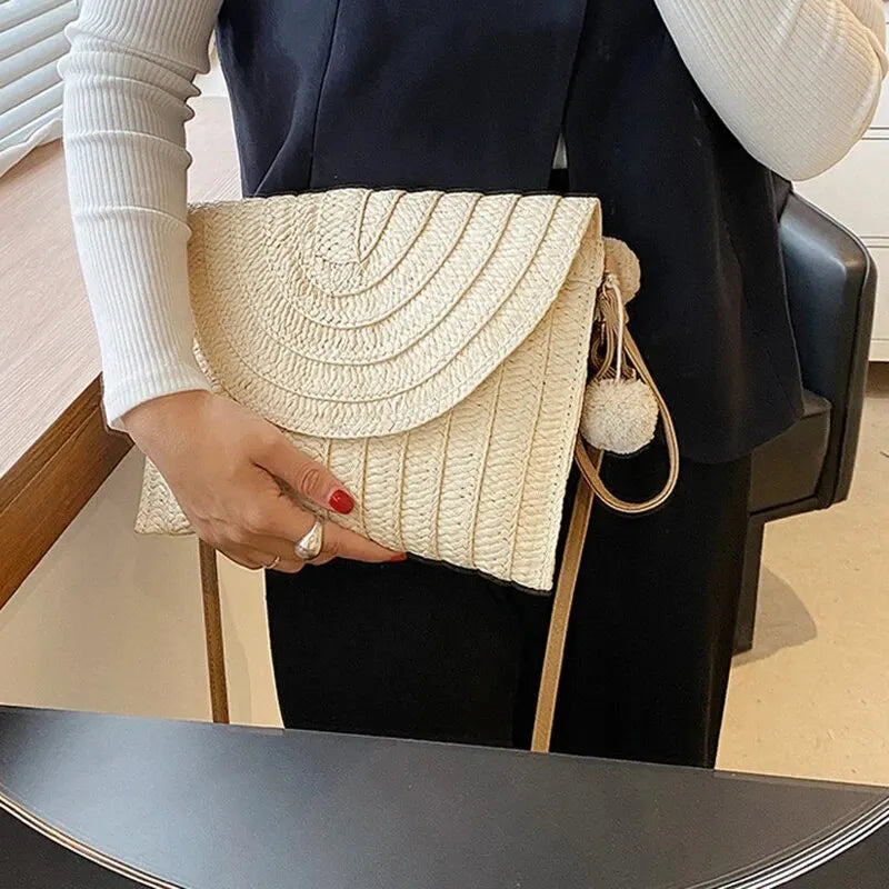 Summer Straw Envelope Clutch – Handmade Woven Crossbody Bag