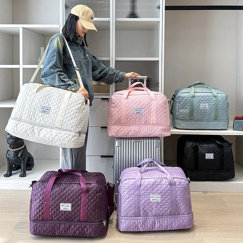 Portable Weekend Travel Duffle Bag – Fashionable with Compartments