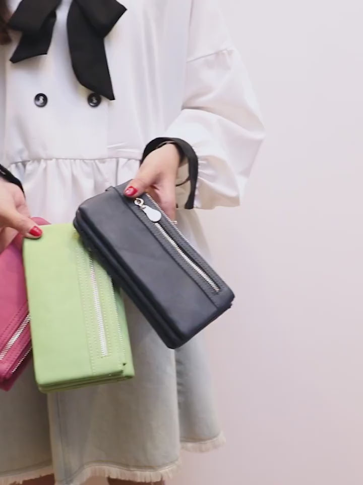 Load video: Multi-Pocket Leather Wallet